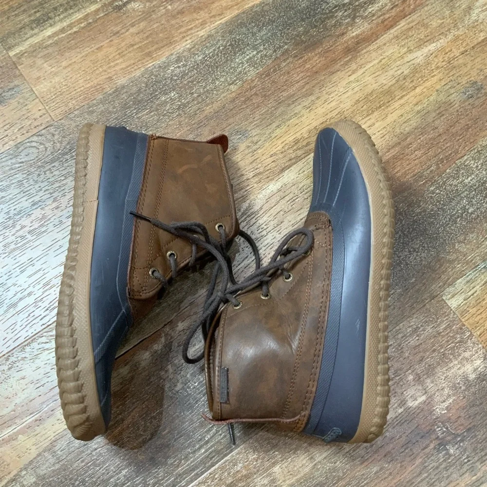 Sperry Men's Breakwater Duck Boots in size 10